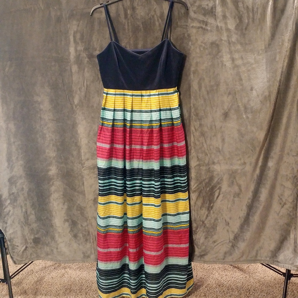 Ann Taylor Maxi Dress. NEVER WORN!